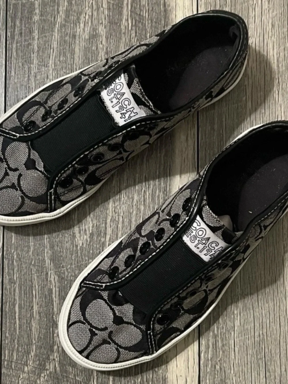 👠Coach Monogram Slip-On Sneakers in Black and Gray Size 5B